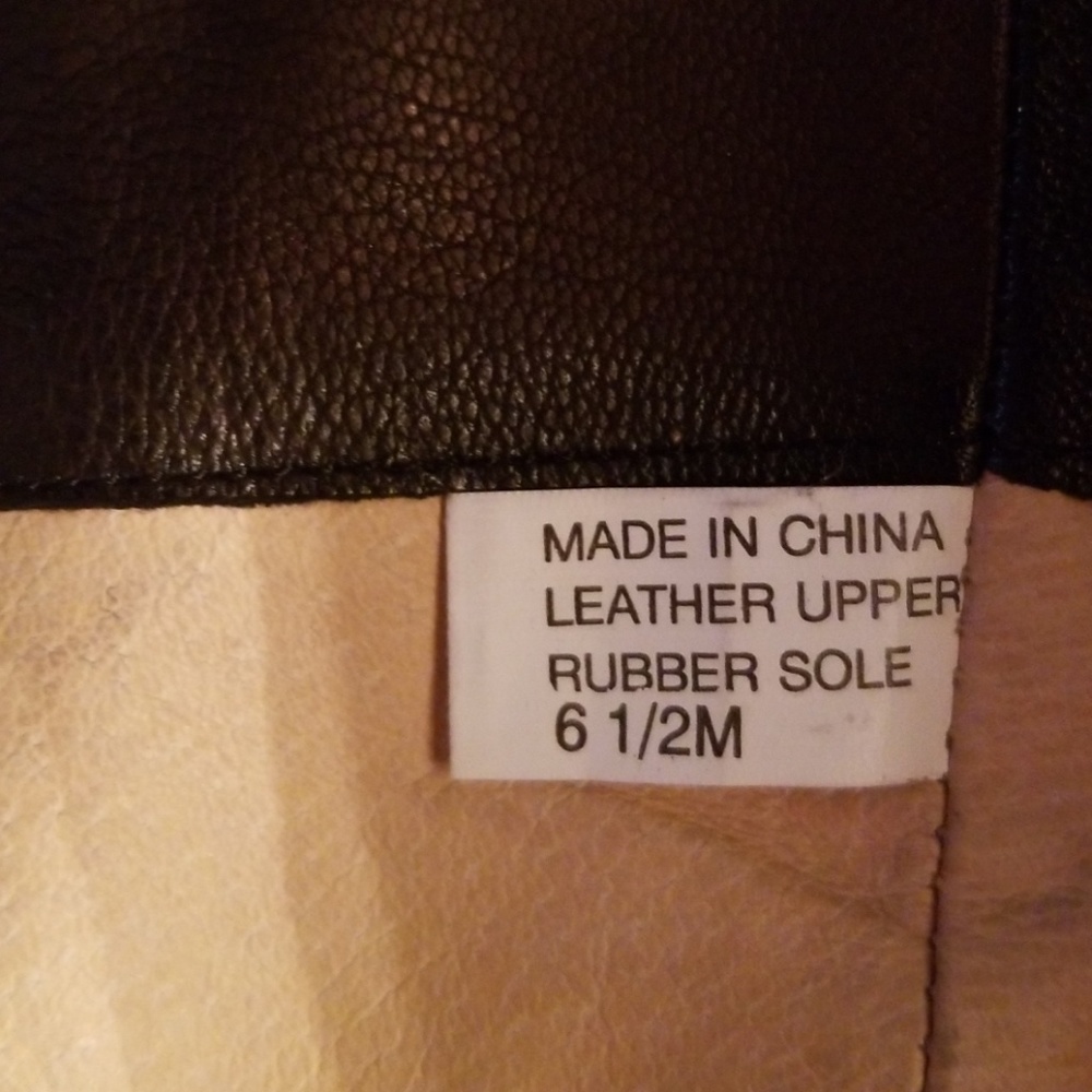 Great Michael Kors boots. - Picture 3 of 4